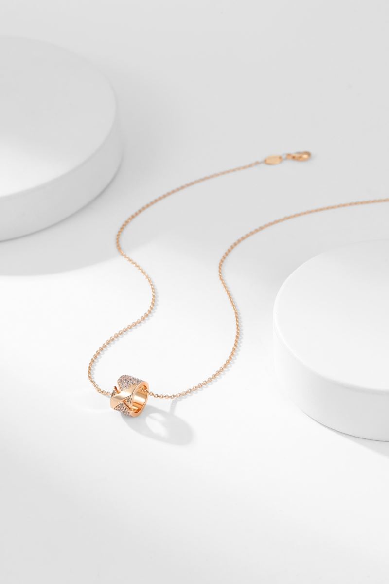 CHAUMET